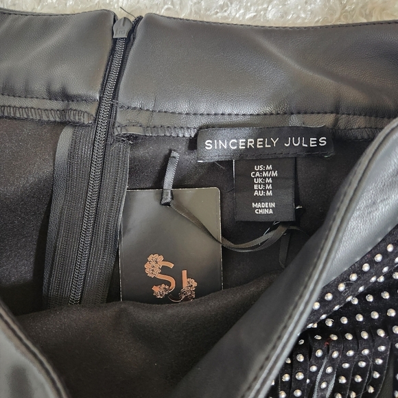 Sincerely Jules Black Embellished Mini Skirt, Great For Concerts, or Night Out. - Picture 5 of 7